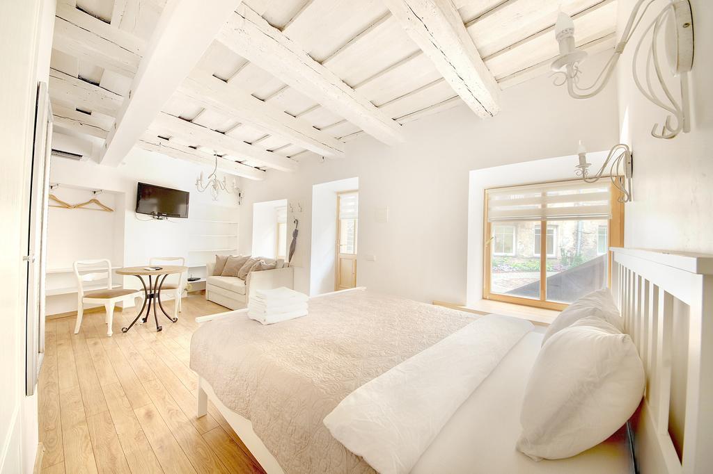 Zemaitijos St Studio Apartment Vilnius Exterior photo